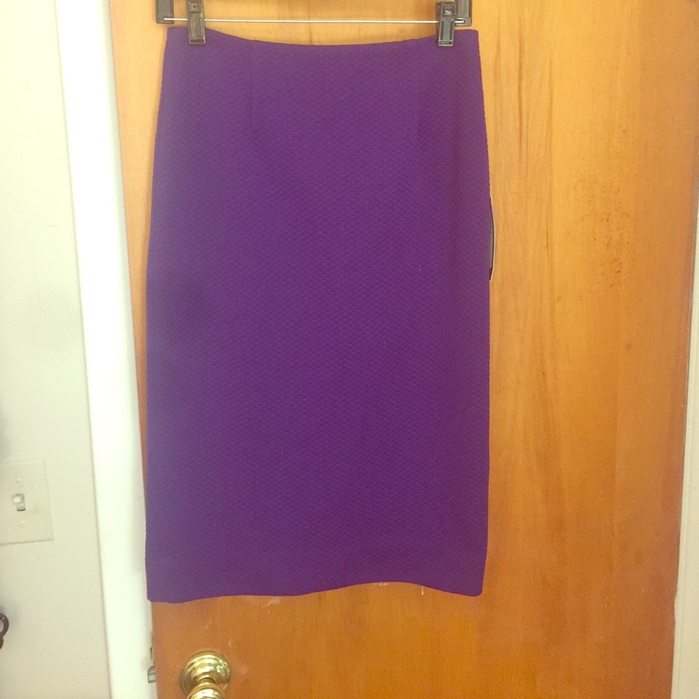 BNWT Purple Eva Mendes Pencil Skirt